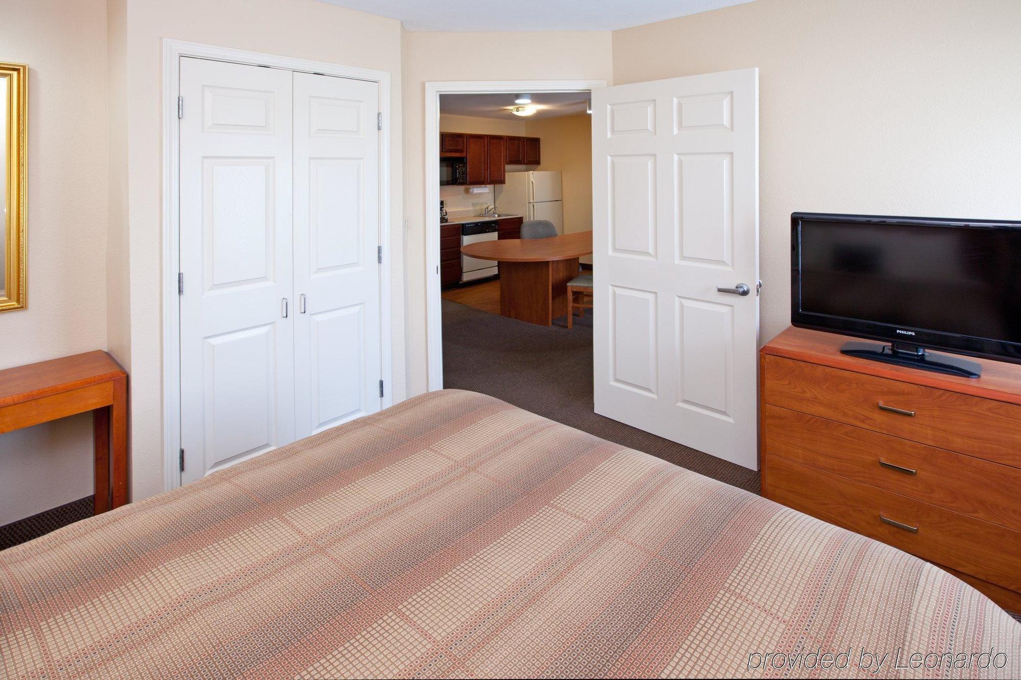 Candlewood Suites Louisville Airport By Ihg Ngoại thất bức ảnh