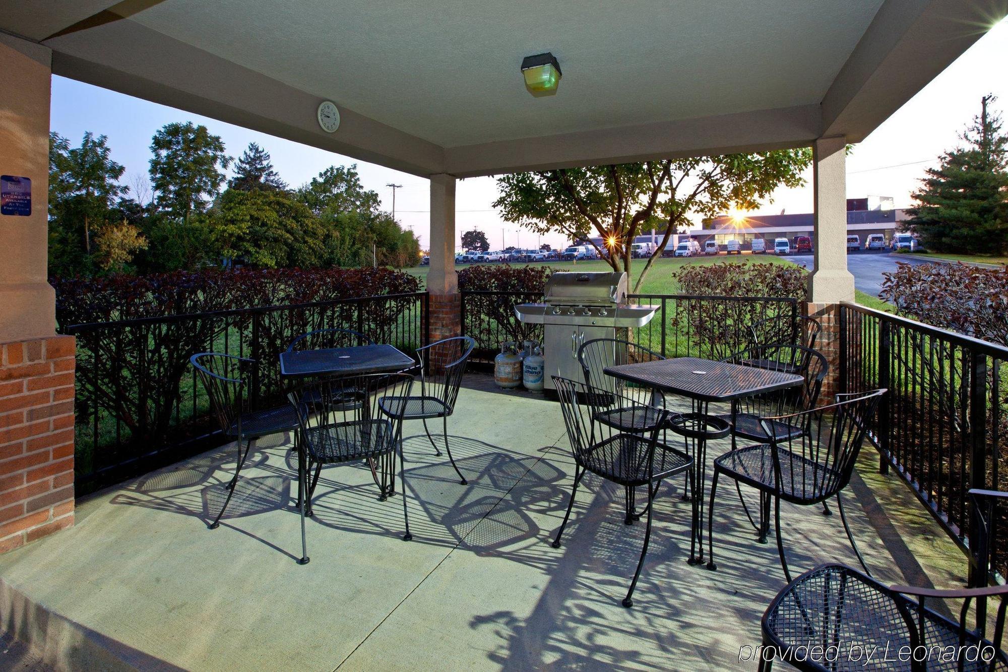 Candlewood Suites Louisville Airport By Ihg Ngoại thất bức ảnh