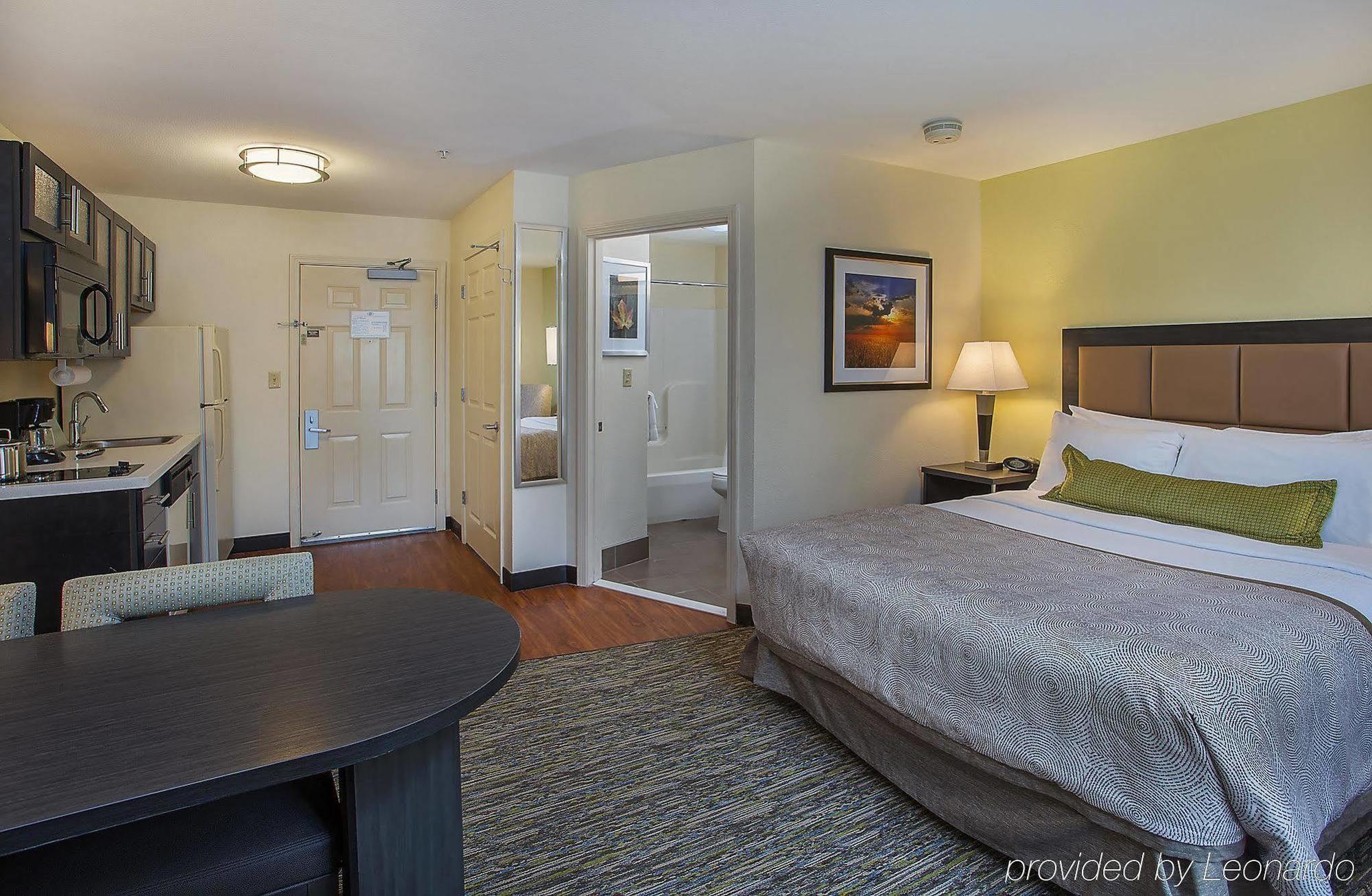 Candlewood Suites Louisville Airport By Ihg Ngoại thất bức ảnh